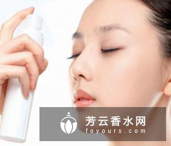 上定妆粉为什么会卡粉 怎么办