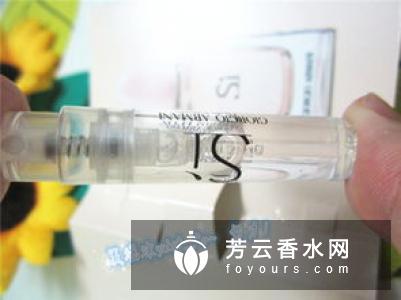 阿玛尼红色挚爱香水什么味道 多少钱