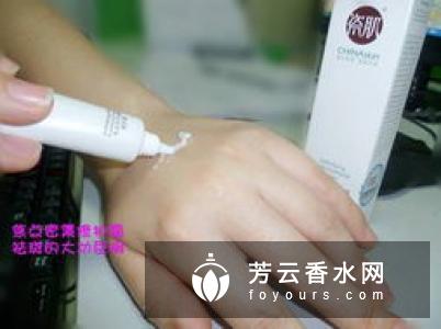 传明酸的功效与作用有效地防止和改善皮肤