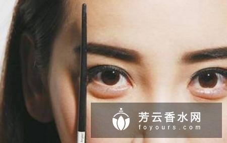 纹眉为什么眉毛变红色?敷麻药有危害吗?