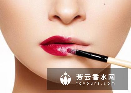 可撕美甲怎么用 可以沾水吗