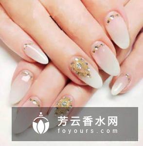 美甲底胶的作用 加固胶有什么作用