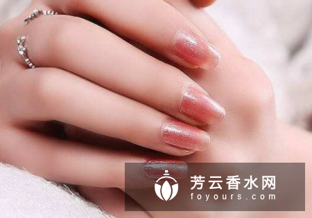 可撕美甲怎么用 可以沾水吗