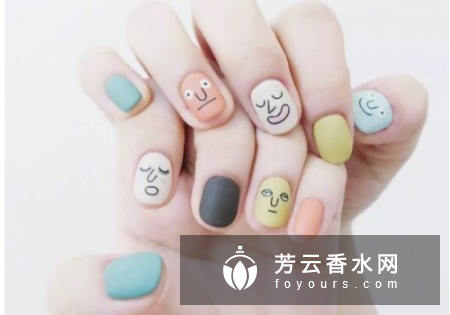 简单可爱的美甲图案有哪些