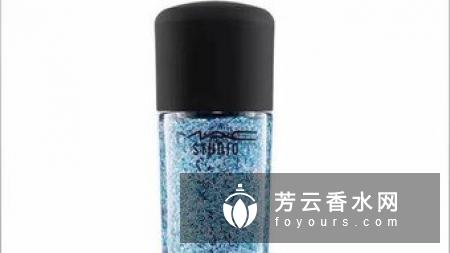 指甲油怎么涂刷颜色 为什么有味道