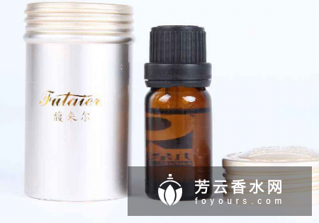玫瑰精油可以直接涂脸上吗 怎么用