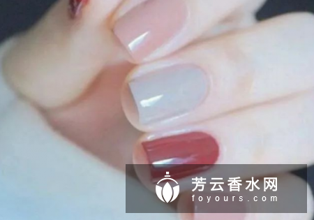 为什么指甲油会干 放热水里泡可以吗