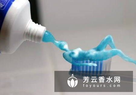 牙膏洗脸适合什么肤质 可以祛斑吗