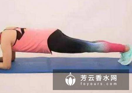 平板支撑发抖要坚持吗?做一月会瘦吗?