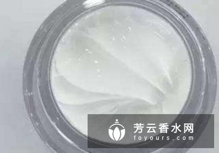 油性肌肤用什么素颜霜好 水包油素颜霜什么意思
