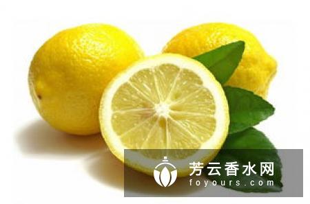 白天喝柠檬水皮肤会变黑吗 什么时候喝美白