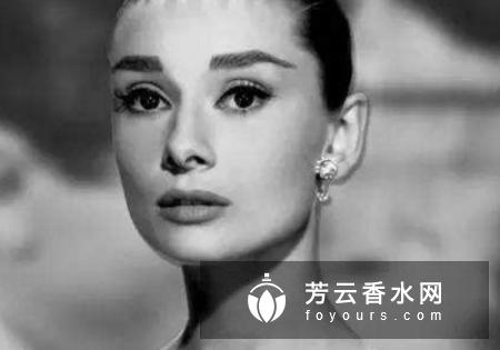 脖子多长算天鹅颈 和天鹅肩怎么按摩