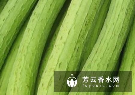 丝瓜水和玫瑰水哪个好 和薏仁水哪个好