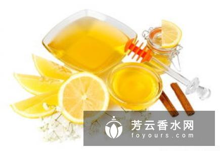 白醋丰胸的正确方法 是擦胸上还是喝醋
