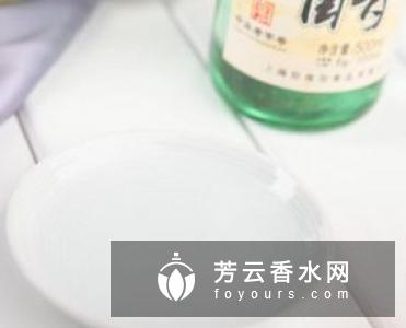 白醋丰胸的正确方法 是擦胸上还是喝醋