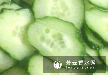黄瓜敷脸能祛斑吗 可以直接敷吗