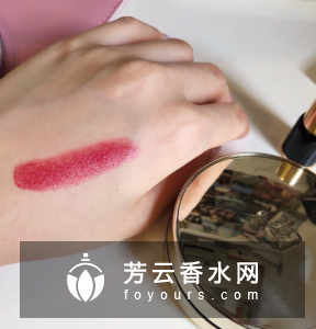 兰蔻12赤茶红颜色好看吗 试色图片