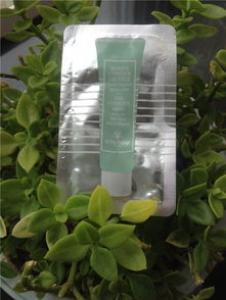 希思黎瞬间紧致眼膜怎么用 敷完要洗吗